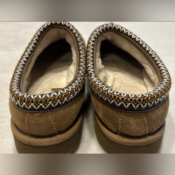 Ugg Tasman Slippers Chestnut Size 8 GUC! - Picture 4 of 6